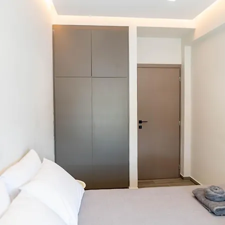 Oikos Charming Island Retreat Apartment