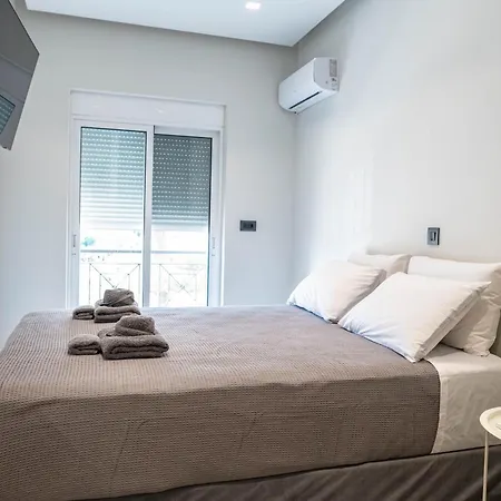 Oikos Charming Island Retreat Apartment Platanion