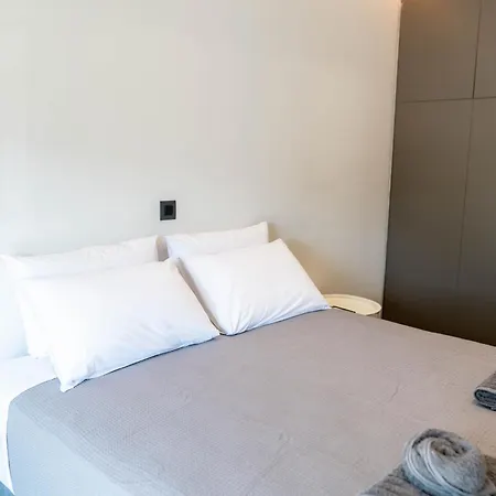 Oikos Charming Island Retreat * Platanion