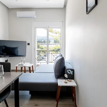 Apartment Oikos Charming Island Retreat *