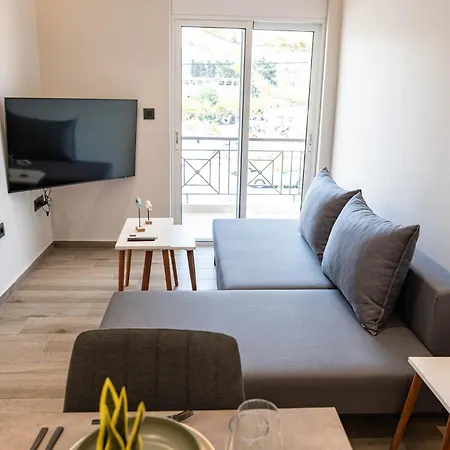 Oikos Charming Island Retreat * Platanion